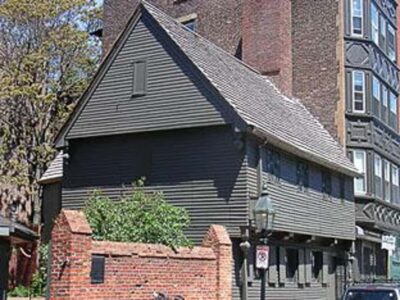 Freedom Trail: Small Group or Private 2 Hour Walking Tour - Starting at Tremont and Beacon near King’s Chapel