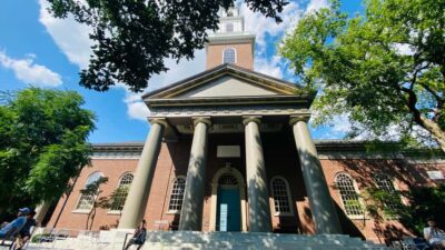 Harvard: America's oldest university - walking tour in French - The 2-hour walk: how the timing actually works on foot