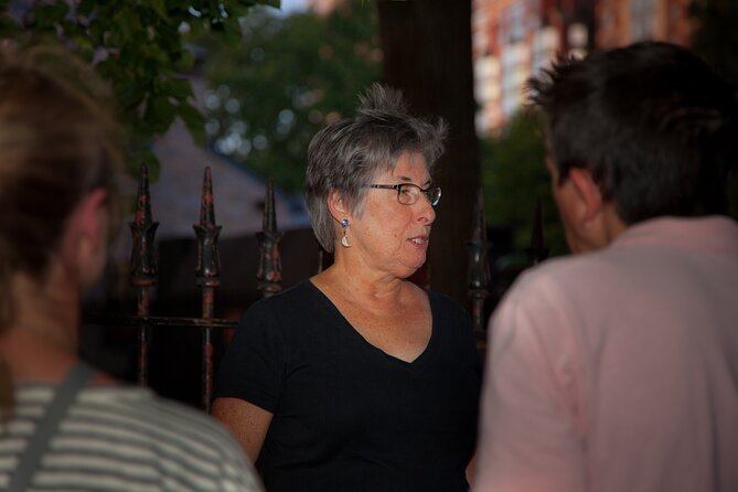 Haunted Boston Ghost Tours - Colonial Boston, the Athenaeum walls, and the tragedies behind the legends