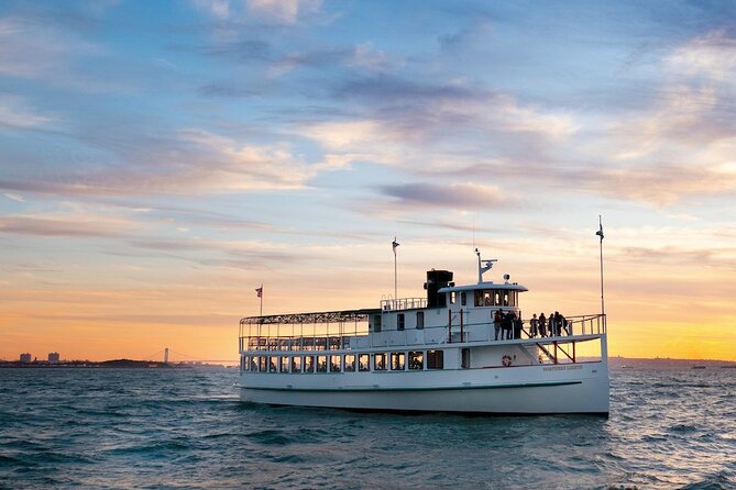 Holiday Sunset Cruise in Boston Harbor - Checking In at Rowes Wharf Without Losing Time