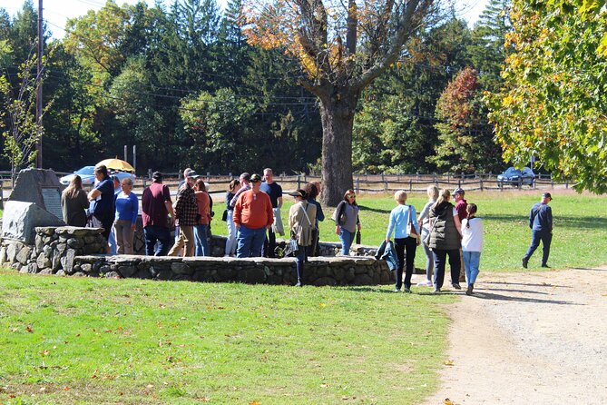 Lexington & Concord 250th Birthday Tour with Concord Museum Entry - Concord on the way: writers, public memory, and political intrigue