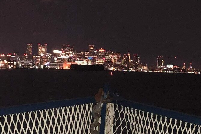 Narrated Sunset Cruise of Boston Harbor - Boston Harbor at sunset: why this 90-minute loop works