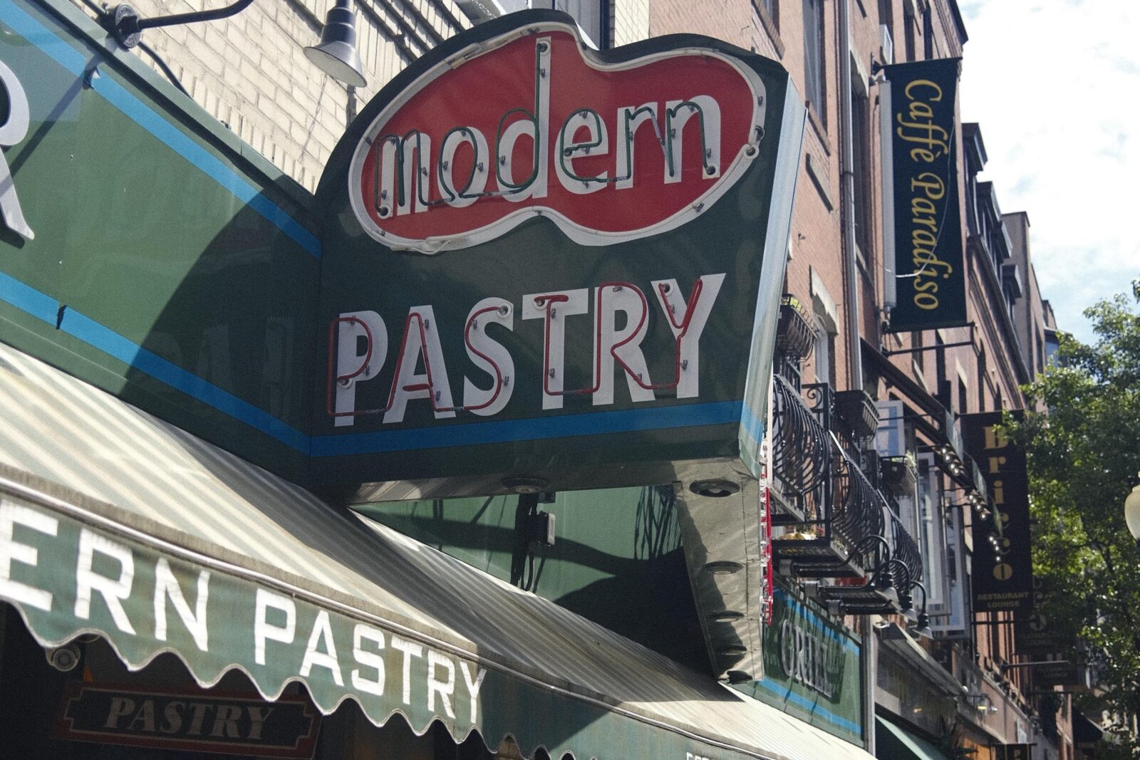 North End Bakery & Cafe Tour - The Dessert Sampler: What the Included Sweets Mean for Your Taste Buds