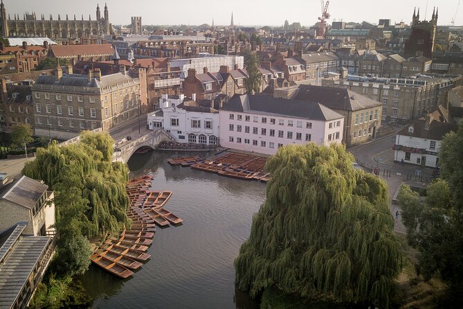 Private | Cambridge University Colleges Guided Punting Tour - Gothic architecture stop: where the building becomes the lesson