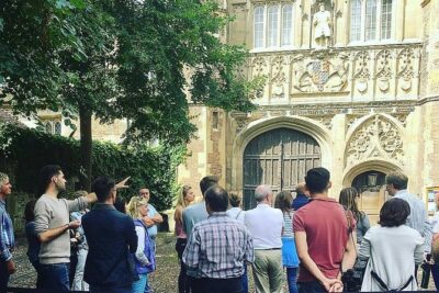 Private | Cambridge Walk & Punt Tour by Alumni™ & King's Chapel - Walking Cambridge: from the Corpus Clock to The Eagle pub