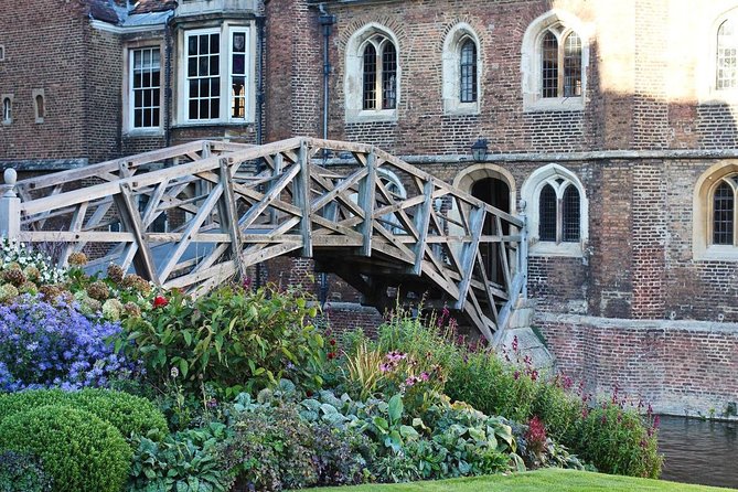 Private Chauffeur Punt Tour - Private Chauffeur Punt in Cambridge: Date-Night Views Without the Crowd