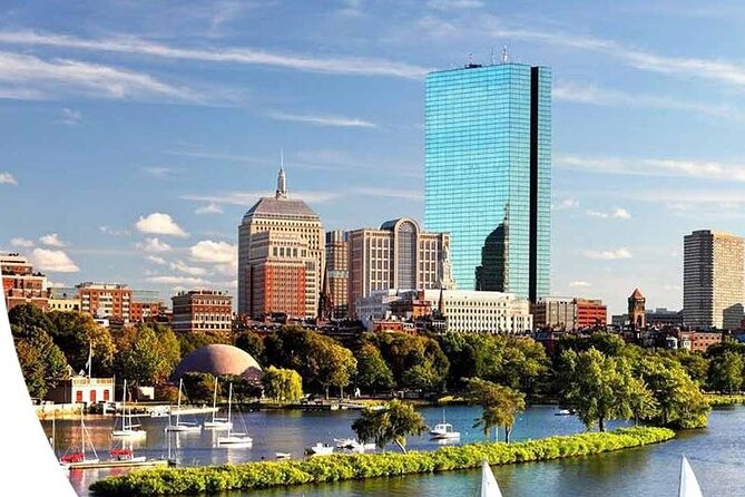 Private City Tour of Boston, Lexington, and Concord - A one-day plan that keeps Boston and the suburbs in reach