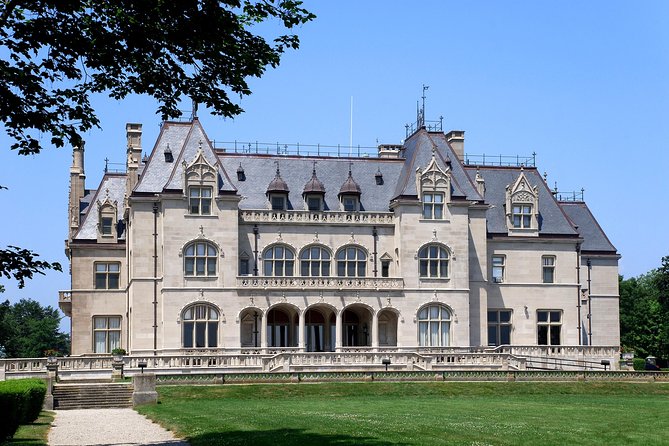 Private Day Trip From Boston to the Newport Mansions - The 70-mile drive: getting out of Boston without losing your momentum