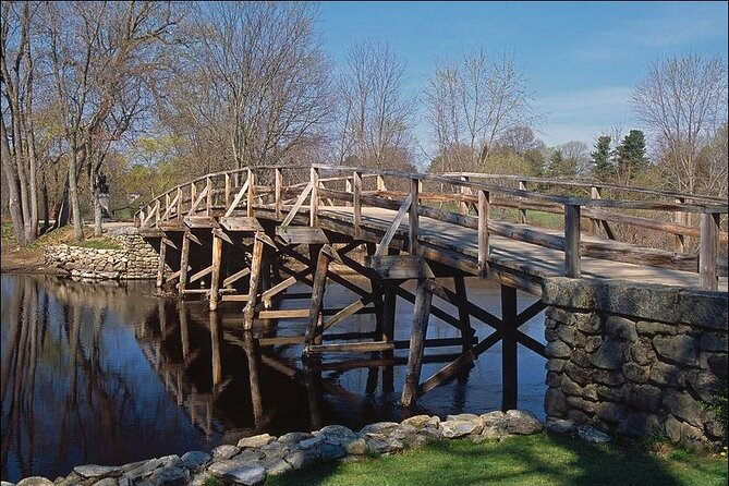 Private Day Trip to Lexington and Concord from Boston - Getting there: meeting point, pickup timing, and the minivan limits