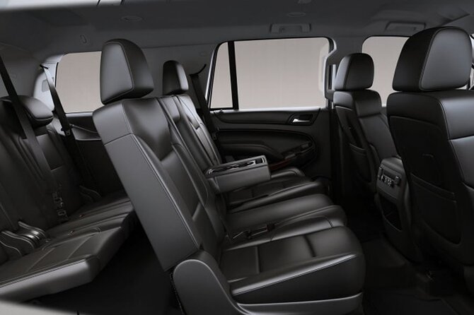 Private Luxury Transportation to/from Boston Logan Airport (BOS) - Private Limo Transfer From BOS: Less Chaos, More Control