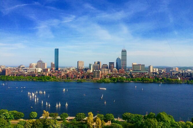 Private Tour of Boston - The Freedom Trail drive that sets the stage