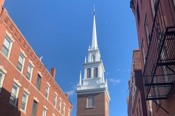 Self-Guided Audio Tour of Boston North End - The Midnight Rider spot and Boston’s oldest-home connection