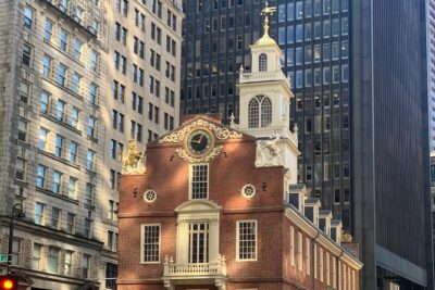 Self Guided Classic Freedom Trail Location Aware (GPS) Walking Audio Tour - Where you start and how the walk flows