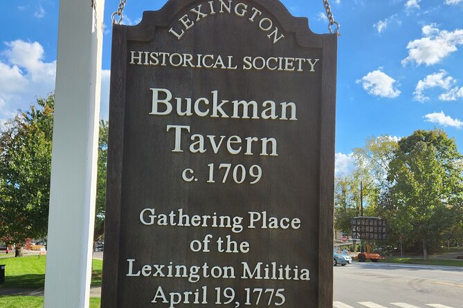 Small Group Revolutionary Tour of Lexington, Concord, and Boston - Concord free time plus Concord Museum artifacts