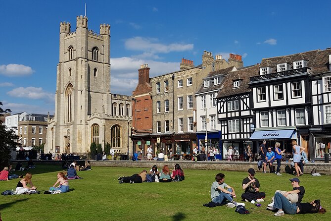 Tangential Cambridge: Group Walking Tour of Sights and Highlights - Price and logistics: why about $36 is a decent deal