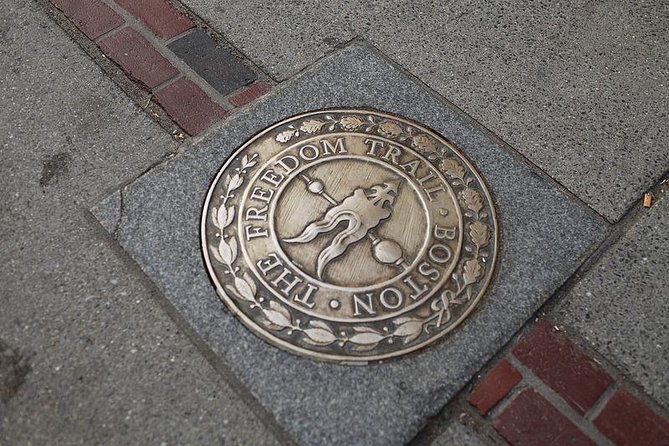 The Full Revolutionary Story Epic Small Group Boston Walking Tour - Walking the Freedom Trail like a timeline, not a line on the map