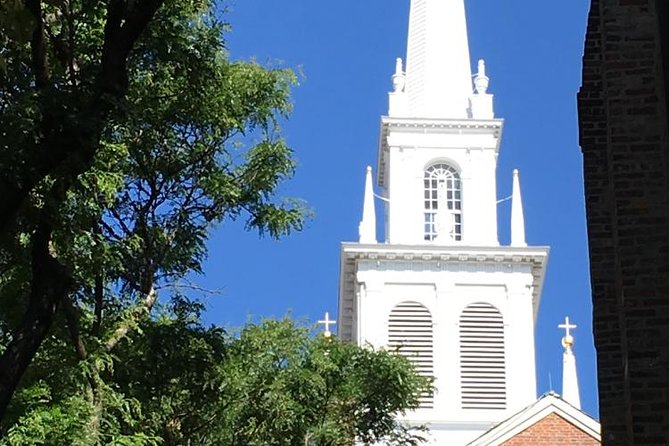 Tour-in-Four -- A Private four hour walking & driving city tour - Back Bay, Copley Square, and Boylston Street’s big finish