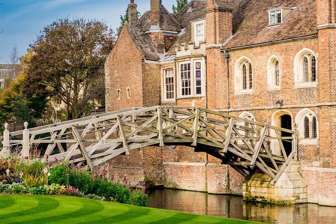 Walking Tour of Cambridge - Pickup, Meeting Point, and How the Tour Starts Smoothly